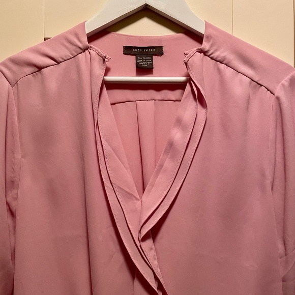 Suzy Shier Pink Long Sleeve V Neck Blouse Size XL - Picture 2 of 4